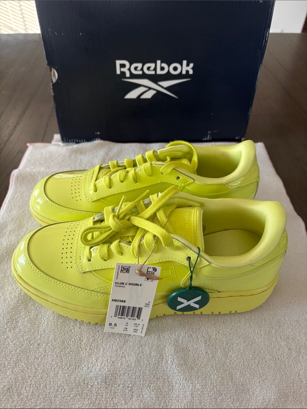 StockX Authenticated Reebok Cardi Coated Club C Double High Vis Green